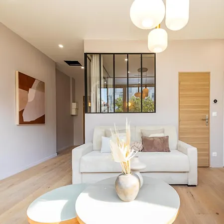Appartamento Stylish 1-bedroom With Air Conditioning In 17th