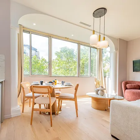 Appartamento Stylish 1-bedroom With Air Conditioning In 17th *