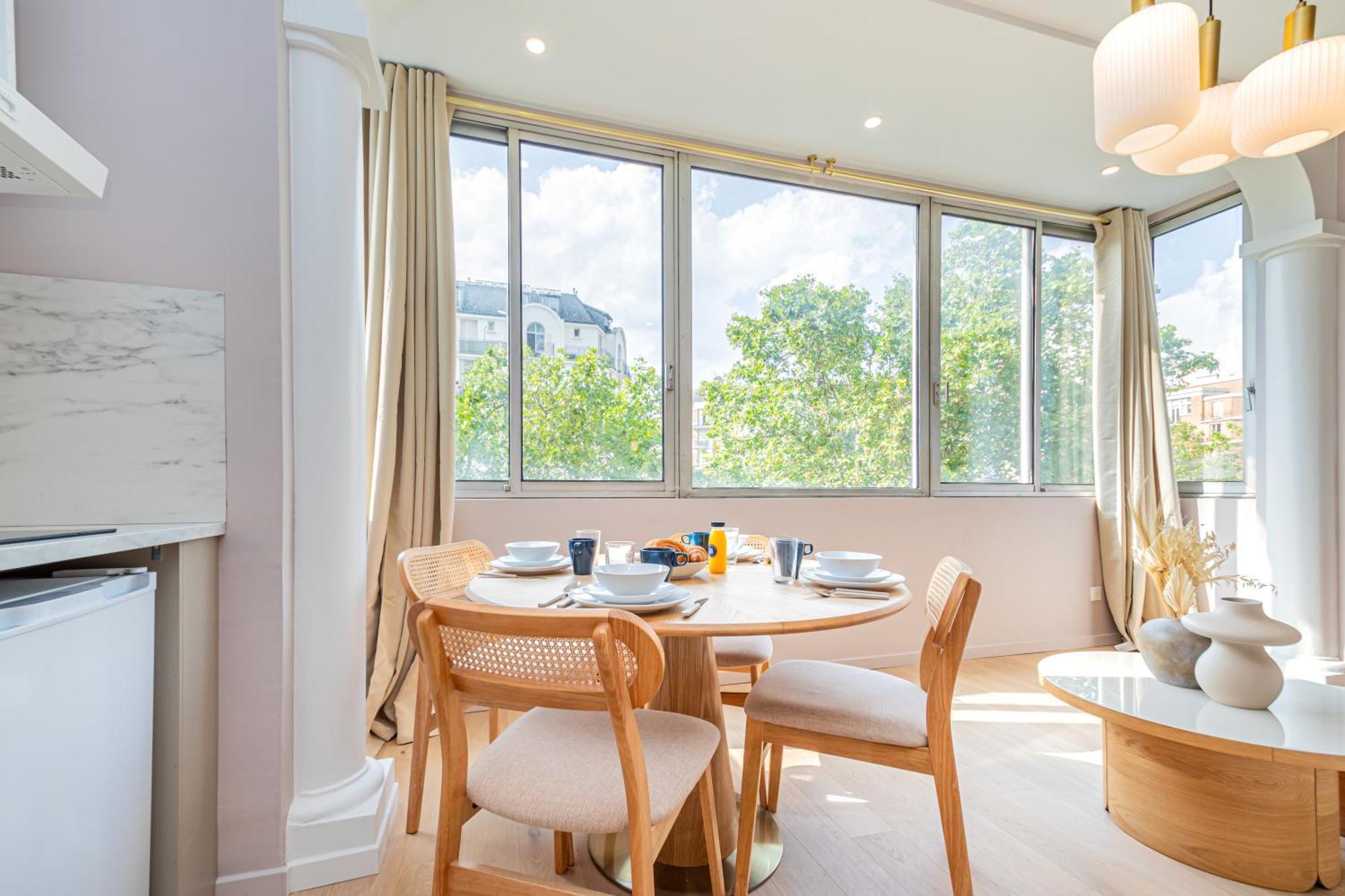 Appartamento Stylish 1-bedroom With Air Conditioning In 17th